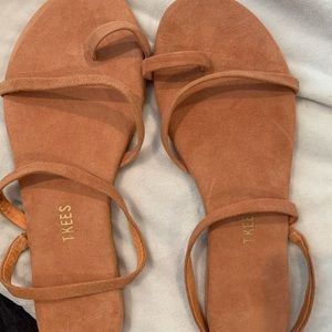 Tkees suede tan sandals